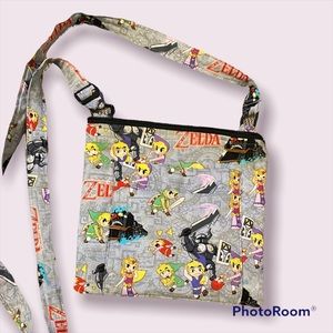 Custom made, one of a kind Zelda crossbody bag / purse with pockets & zipper